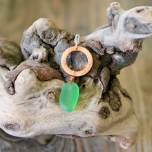 Load image into Gallery viewer, Copper Tide Pendant