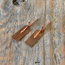 Load image into Gallery viewer, Mixed Metal Hammered Copper Bar Earrings with Twisted Detail