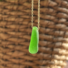 Load image into Gallery viewer, Gorgeous Green Floating Sea Glass Pendant