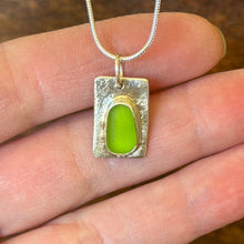 Load image into Gallery viewer, Lime Green Sea Glass Silver Reticulated Pendant Necklace

